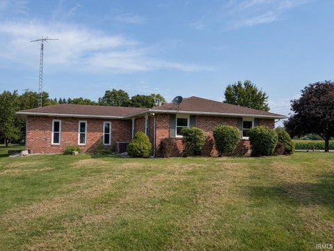 Tiny photo for 2378 S 425 E, Monticello, IN 47960 (MLS # 202636118)