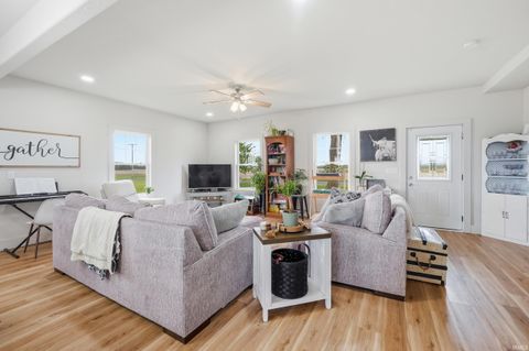 Tiny photo for 6815 S 550 E, Wolcottville, IN 46795 (MLS # 202615916)