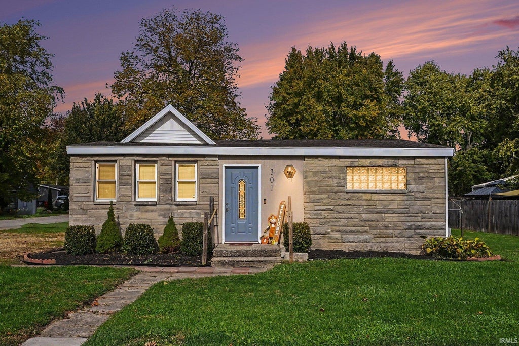 Photo of 301 E Patterson Street, Lakeville, IN 46536 (MLS # 202644507)