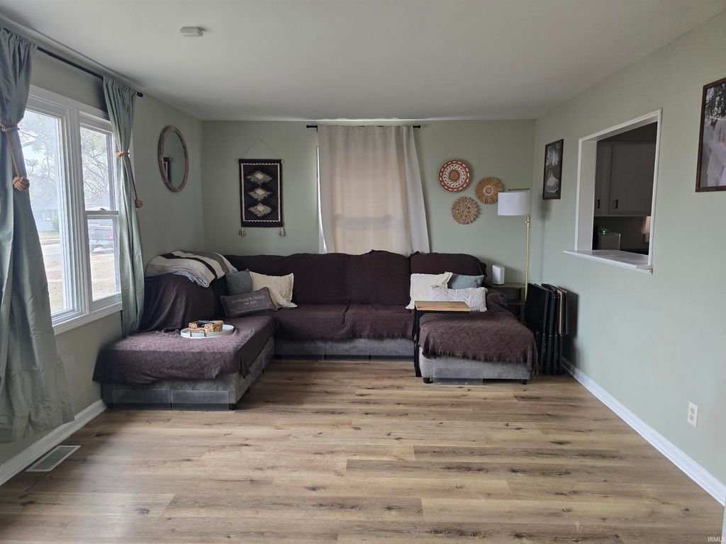 Photo of 1061 S ELIZABETH Street, Kokomo, IN 46902 (MLS # 202605226)