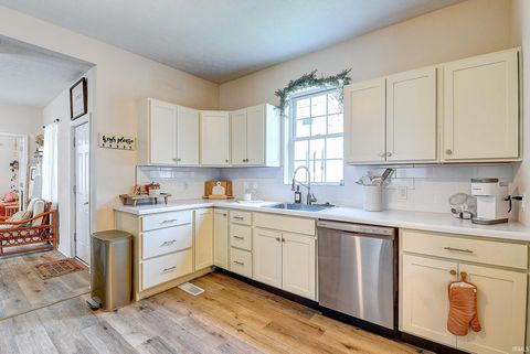 Tiny photo for 1931 Morton Street, Lafayette, IN 47904 (MLS # 202525684)