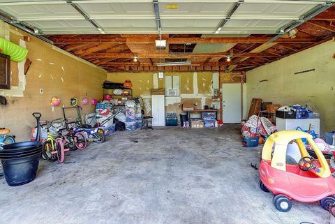 Tiny photo for 1931 Morton Street, Lafayette, IN 47904 (MLS # 202525684)