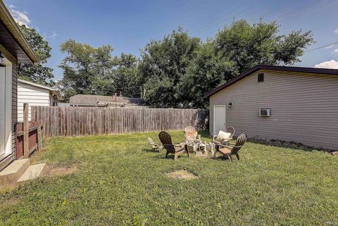 Tiny photo for 1931 Morton Street, Lafayette, IN 47904 (MLS # 202525684)