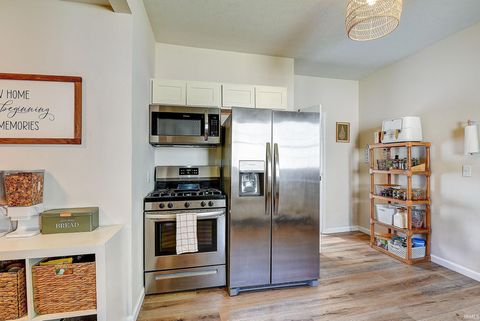 Tiny photo for 1931 Morton Street, Lafayette, IN 47904 (MLS # 202525684)