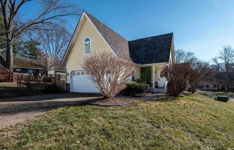 Photo of 3215 S Abby Lane, Bloomington, IN 47401 (MLS # 202606690)