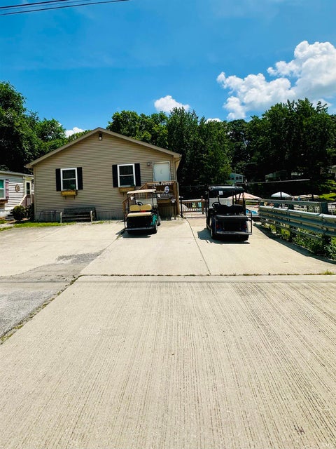 Tiny photo for 11102 N Landings Road, Monticello, IN 47960 (MLS # 202626528)