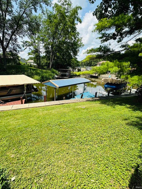Tiny photo for 11102 N Landings Road, Monticello, IN 47960 (MLS # 202626528)
