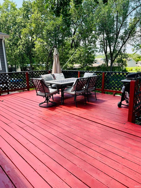 Tiny photo for 11102 N Landings Road, Monticello, IN 47960 (MLS # 202626528)