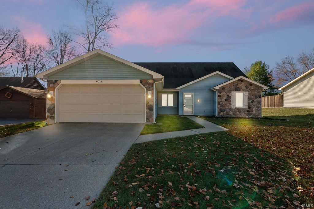 Photo of 6014 Sundance Drive, Fort Wayne, IN 46825 (MLS # 202546462)