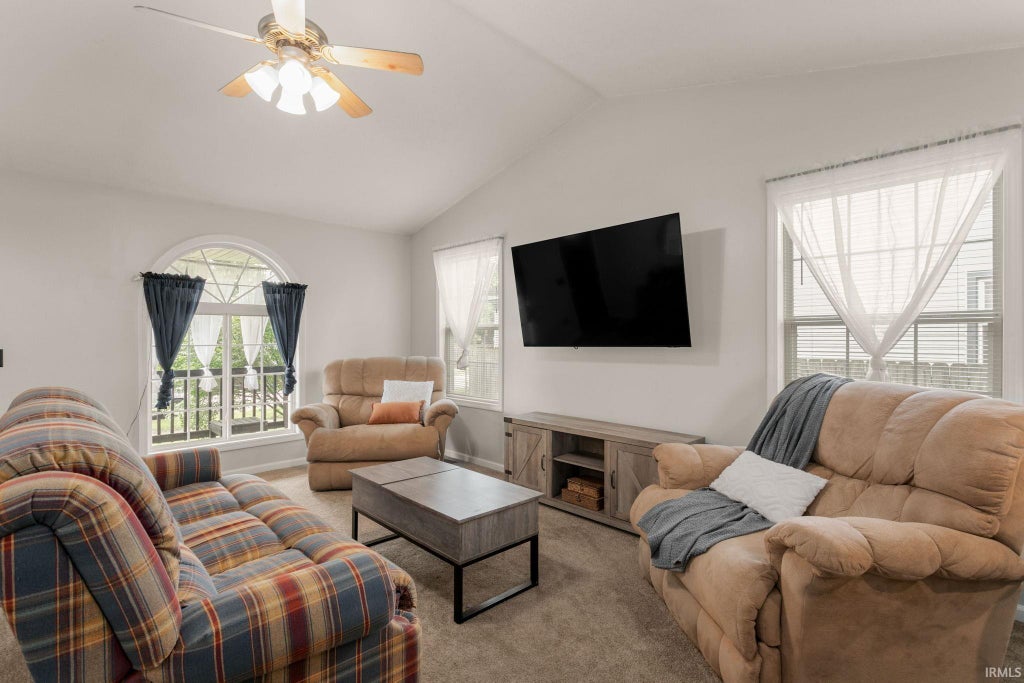 Photo of 1218 S 34th Street, South Bend, IN 46615 (MLS # 202626548)