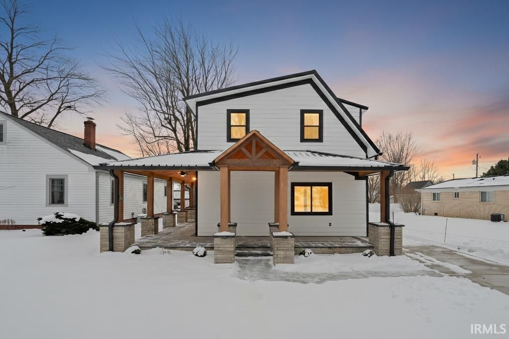 Photo of 307 W WALNUT Street, Sharpsville, IN 46068 (MLS # 202603765)