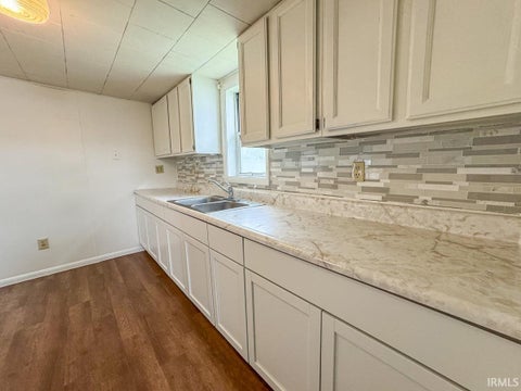 Tiny photo for 404 S West Street, Winchester, IN 47394 (MLS # 202637964)