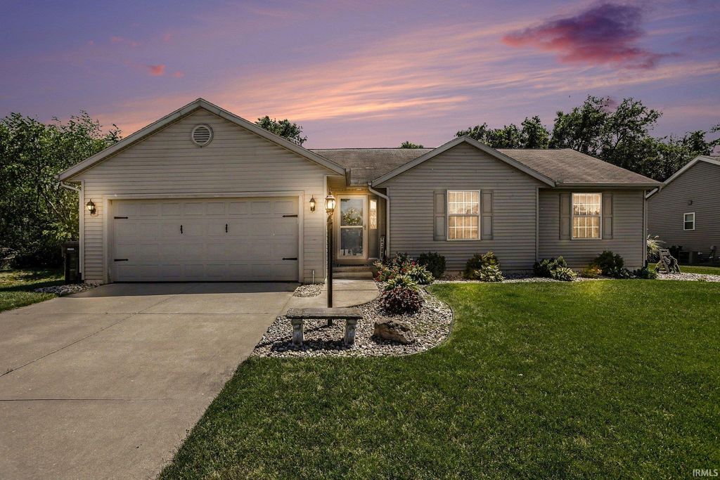 Photo of 23336 Breezy Willow Trail, South Bend, IN 46628 (MLS # 202623274)