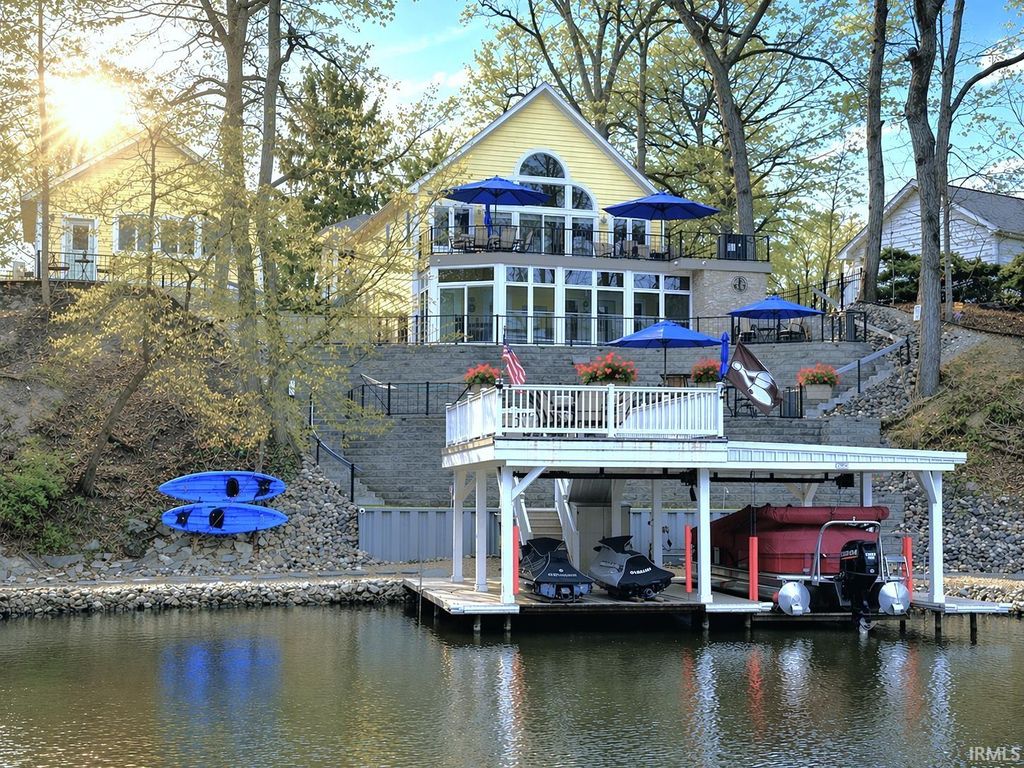 Photo of 3743 N West Shafer Drive, Monticello, IN 47960 (MLS # 202613666)