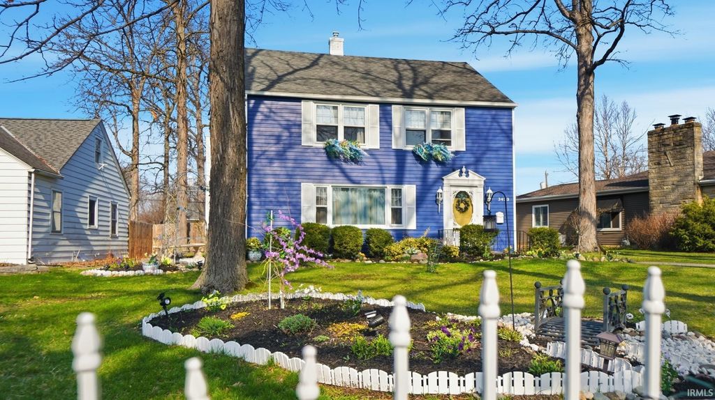 Photo of 3423 Kirkland Avenue, Fort Wayne, IN 46805 (MLS # 202610337)