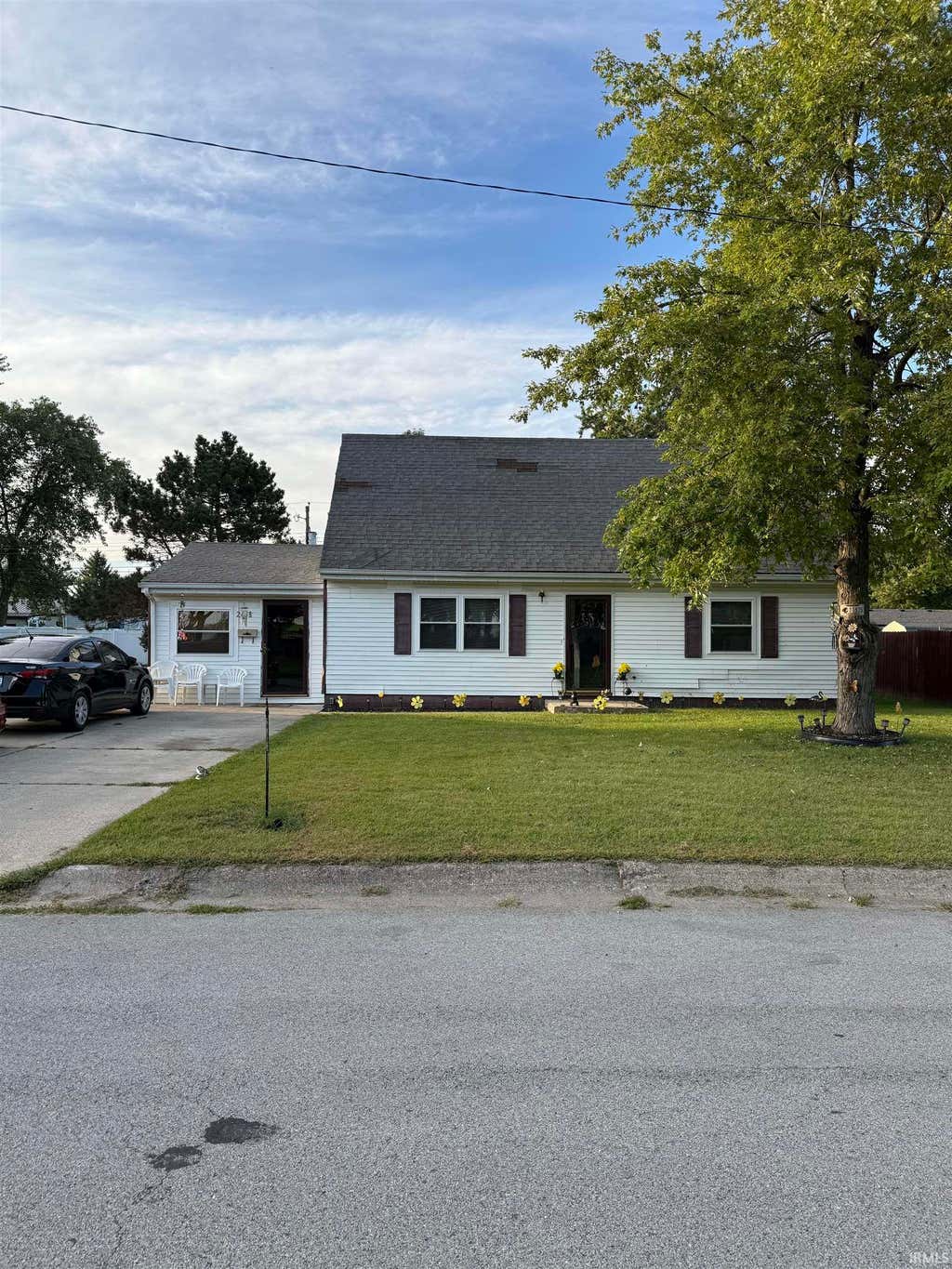 Photo of 2158 S Fairfield Drive, Marion, IN 46953 (MLS # 202635225)