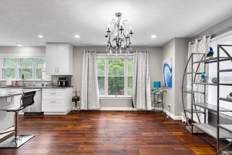 Tiny photo for 40 Blackberry Court, Lafayette, IN 47905 (MLS # 202629061)