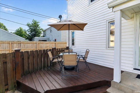 Tiny photo for 424 Miami Club Drive, Mishawaka, IN 46544 (MLS # 202634337)