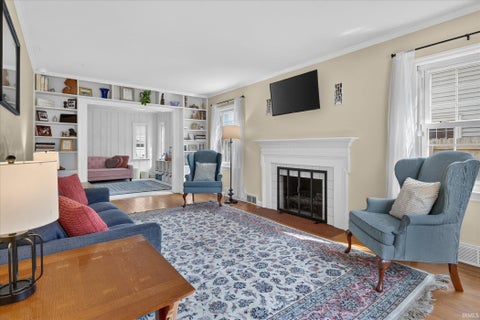 Tiny photo for 424 Miami Club Drive, Mishawaka, IN 46544 (MLS # 202634337)