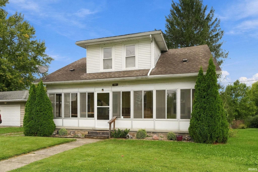 Photo of 132 W Eighth Street, Roanoke, IN 46783 (MLS # 202641059)