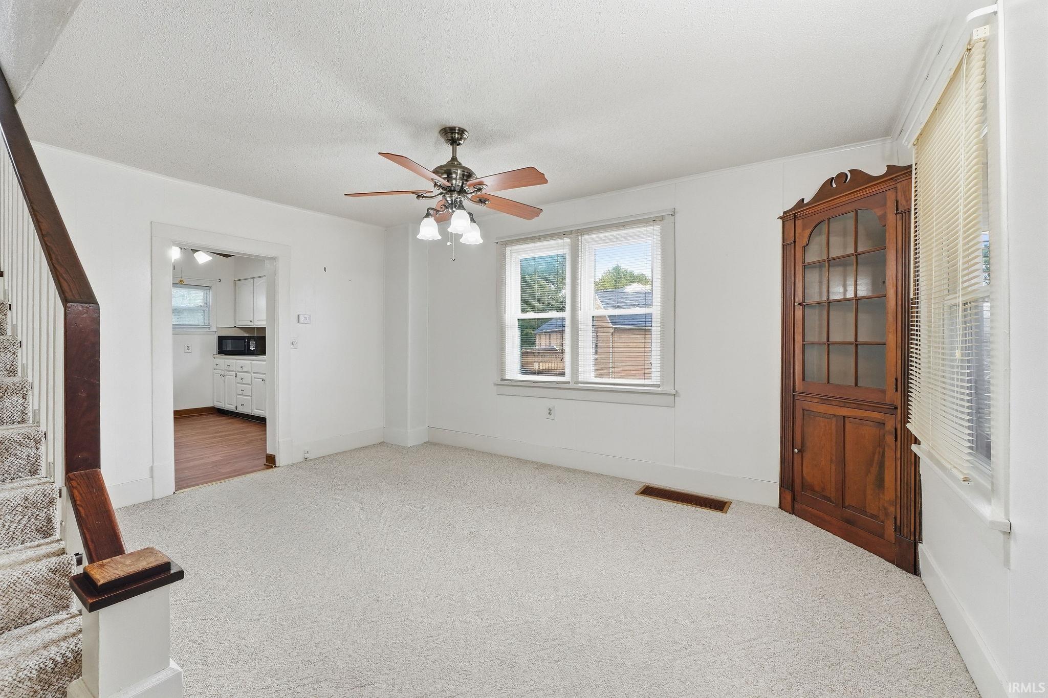132 W Eighth Street