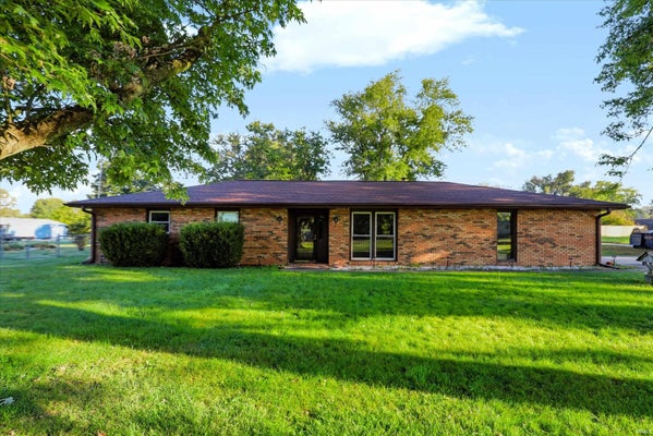 10928 W JACKSON ST, MUNCIE, IN 47304 - Image 3e3c824279e6539928a067f2e65e68bb/628851498