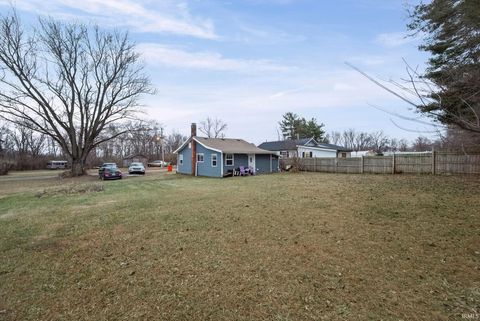 Tiny photo for 2842 S County Rd 475 E, Logansport, IN 46947 (MLS # 202601333)