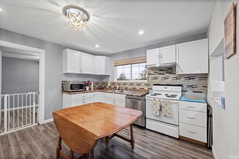 Tiny photo for 2842 S County Rd 475 E, Logansport, IN 46947 (MLS # 202601333)