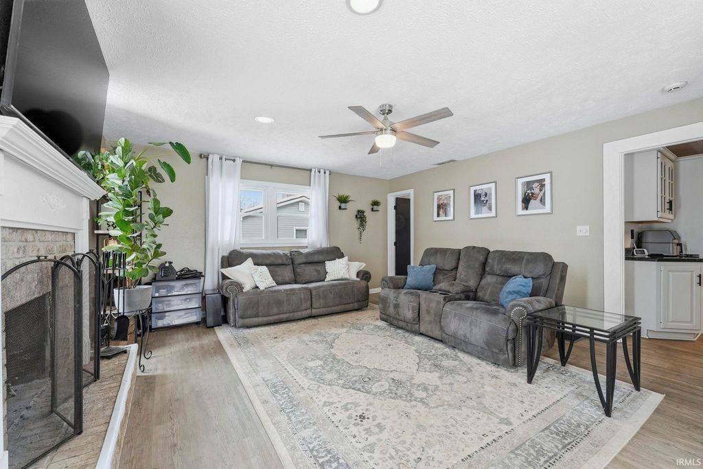 Photo of 705 Maxine Drive, Ossian, IN 46777 (MLS # 202603770)