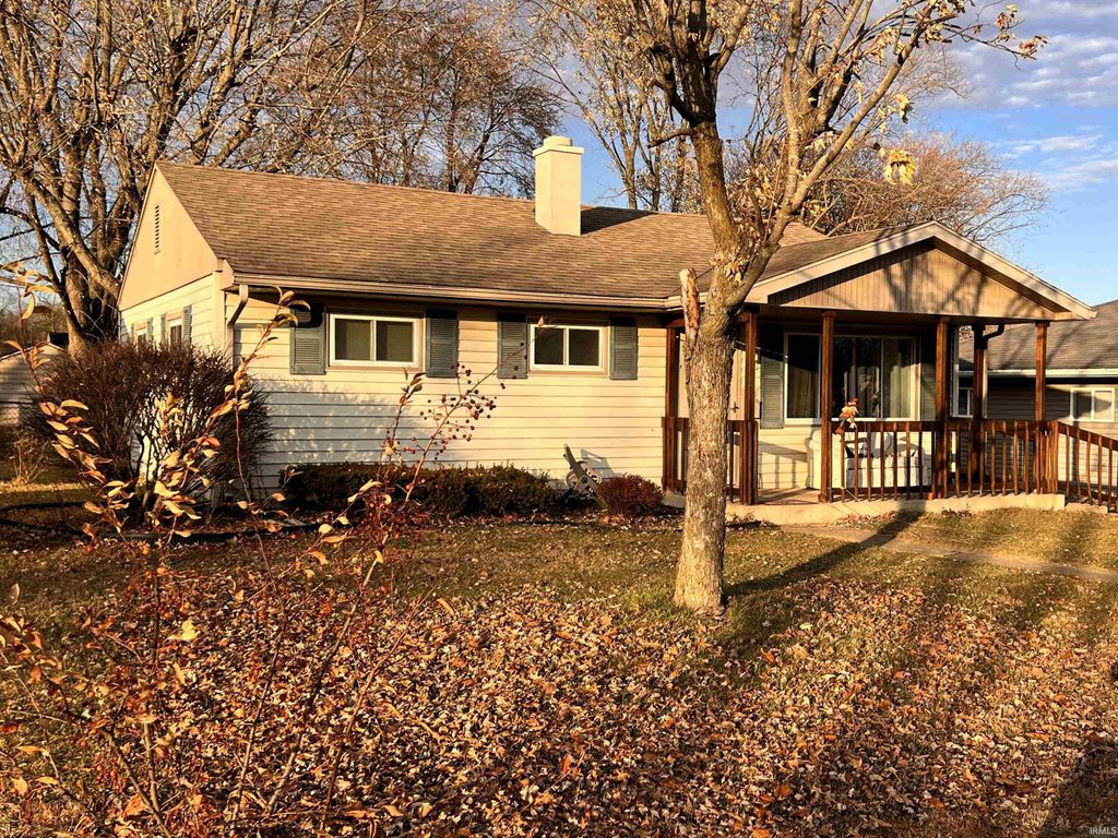 Photo of 508 W Wharton Drive, Marion, IN 46952 (MLS # 202546804)