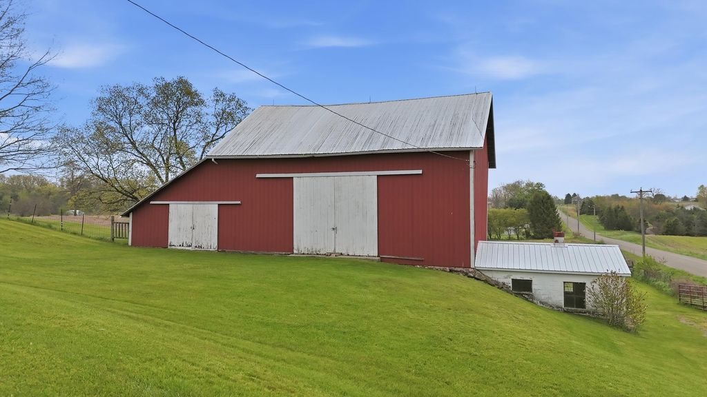 Photo of 8990 W 500 S, Hudson, IN 46747 (MLS # 202617682)