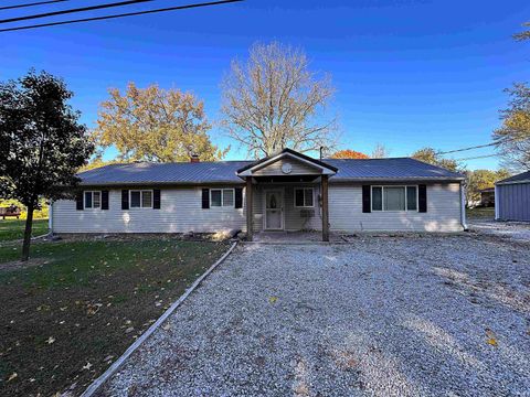 Tiny photo for 11044 N Landings Road, Monticello, IN 47960 (MLS # 202547298)