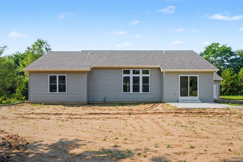 Tiny photo for 30965 County Road 10, Granger, IN 46530 (MLS # 202640271)