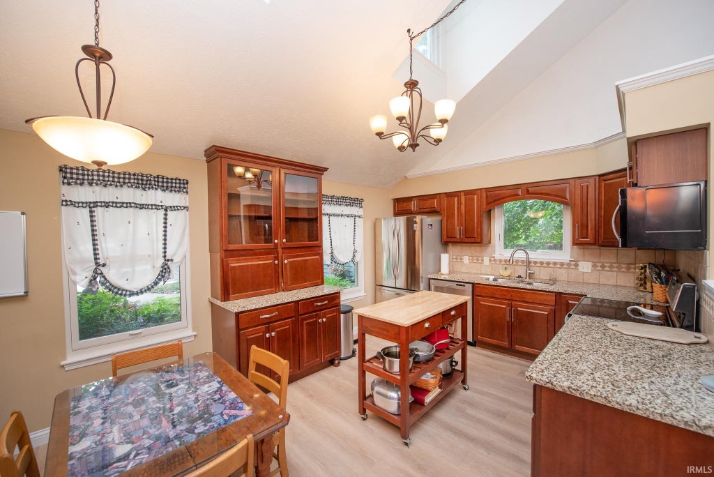 Photo of 3501 Creek Ridge Drive, Lafayette, IN 47905 (MLS # 202639943)