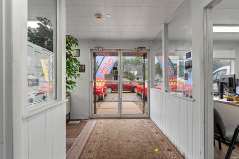 Tiny photo for 508 Lincolnway W, Osceola, IN 46561 (MLS # 202632859)
