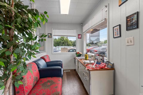 Tiny photo for 508 Lincolnway W, Osceola, IN 46561 (MLS # 202632859)