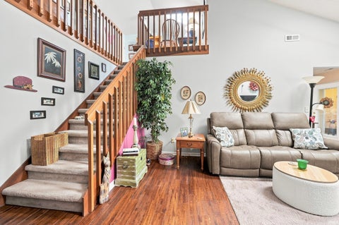 Tiny photo for 9011 Falcons Run, Fort Wayne, IN 46825 (MLS # 202634817)