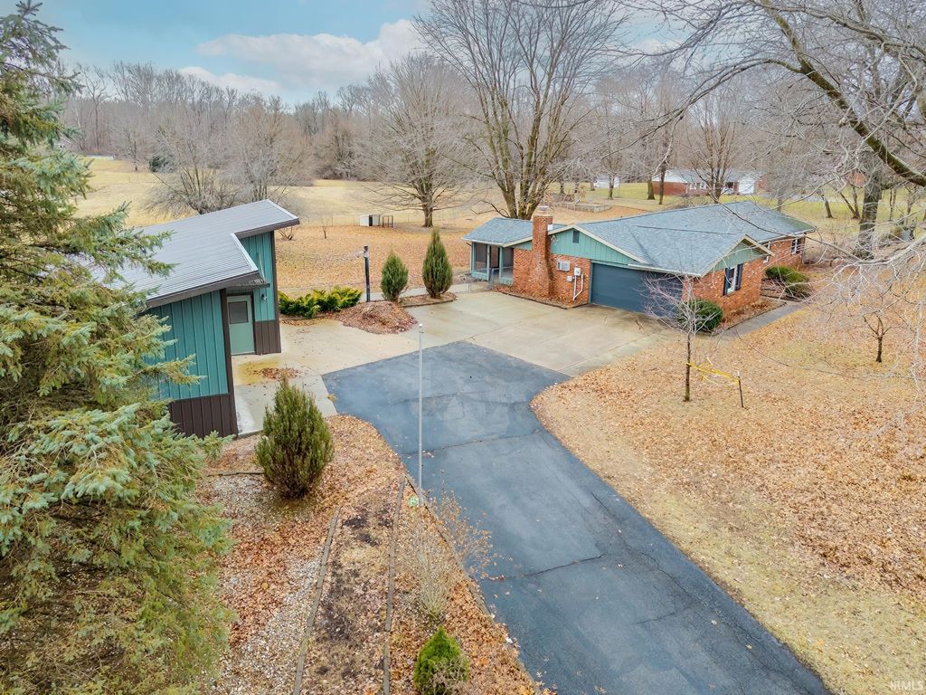 Photo of 4553 W 600 N, Huntington, IN 46750 (MLS # 202607177)