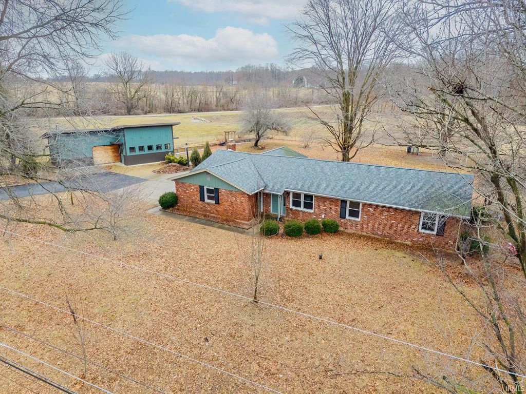 Photo of 4553 W 600 N, Huntington, IN 46750 (MLS # 202607177)