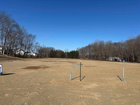 Tiny photo for 1292 Gentle Brook Trail, Huntertown, IN 46748 (MLS # 202612698)