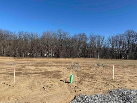 Tiny photo for 1292 Gentle Brook Trail, Huntertown, IN 46748 (MLS # 202612698)