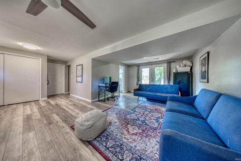 Tiny photo for 712 Carole Place, Newburgh, IN 47630 (MLS # 202643733)