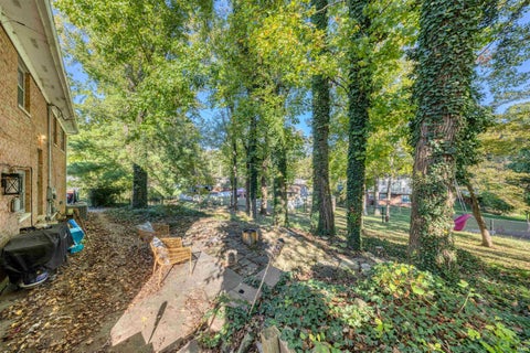 Tiny photo for 712 Carole Place, Newburgh, IN 47630 (MLS # 202643733)