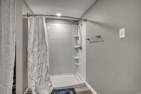 Tiny photo for 712 Carole Place, Newburgh, IN 47630 (MLS # 202643733)