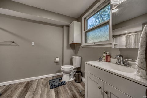 Tiny photo for 712 Carole Place, Newburgh, IN 47630 (MLS # 202643733)