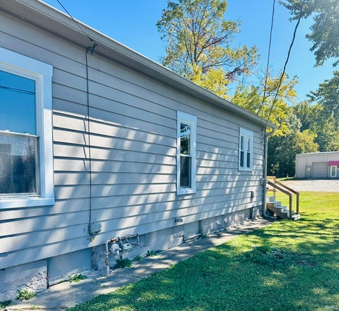 Tiny photo for 1810 28th Street, Bedford, IN 47421 (MLS # 202632222)