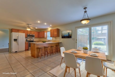 Tiny photo for 9140 Southport Drive, Evansville, IN 47711 (MLS # 202636712)
