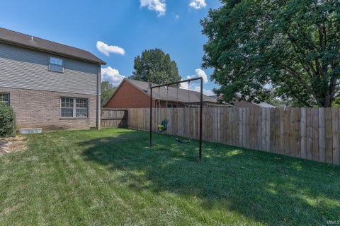 Tiny photo for 9140 Southport Drive, Evansville, IN 47711 (MLS # 202636712)