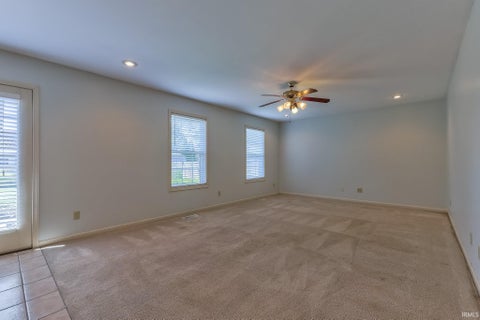 Tiny photo for 9140 Southport Drive, Evansville, IN 47711 (MLS # 202636712)