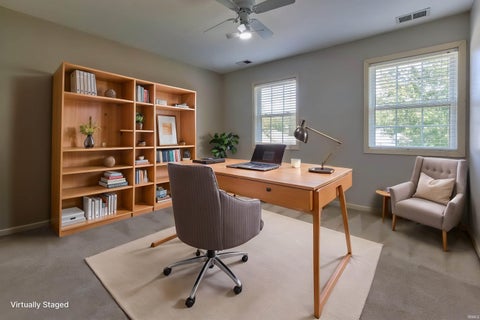 Tiny photo for 9140 Southport Drive, Evansville, IN 47711 (MLS # 202636712)